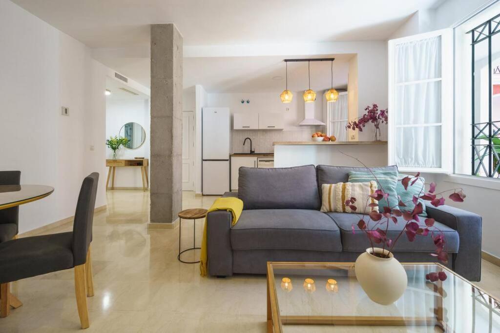 Conde Ibarra Suite Seville Exterior photo