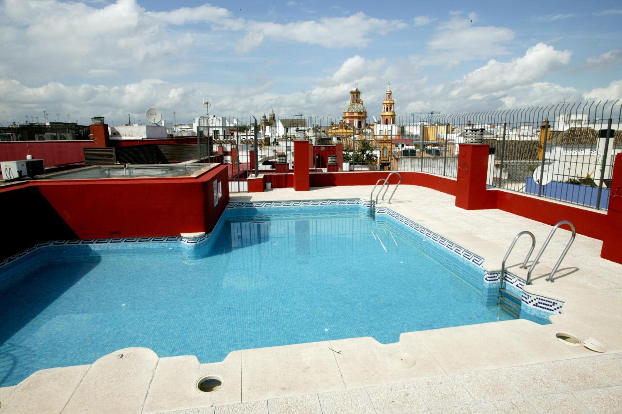 Conde Ibarra Suite Seville Exterior photo